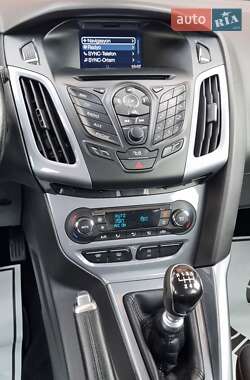 Універсал Ford Focus 2013 в 