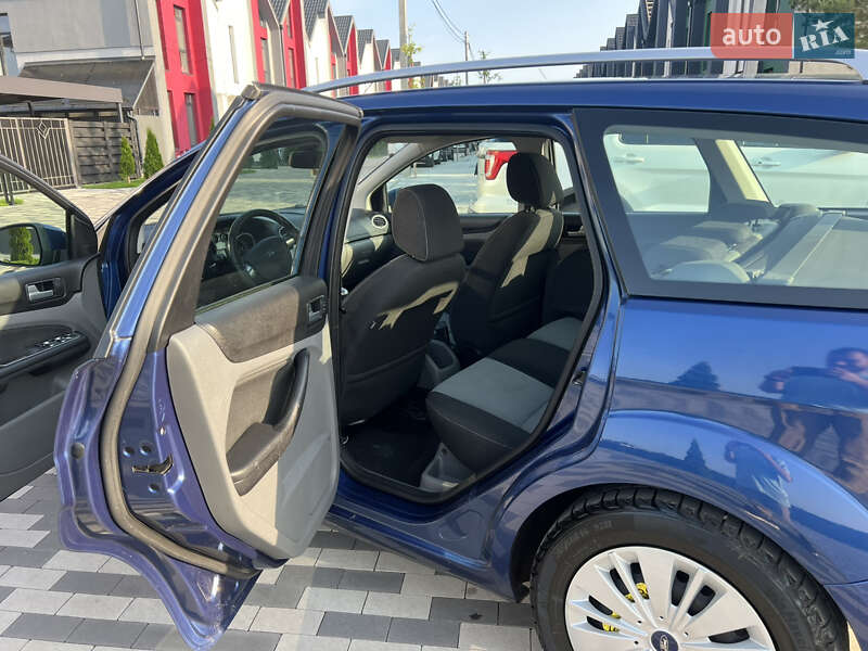 Универсал Ford Focus 2009 в Гатном фото 5 Универсал Ford Focus 2009 в Гатном