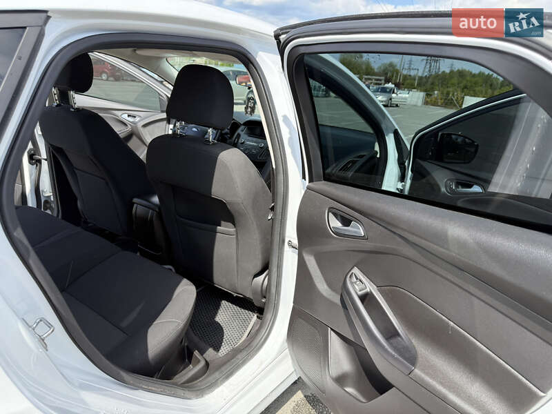 Хэтчбек Ford Focus 2016 в Ирпене фото 17 Хэтчбек Ford Focus 2016 в Ирпене