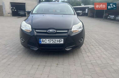 Хэтчбек Ford Focus 2014 в 