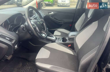 Хэтчбек Ford Focus 2014 в 