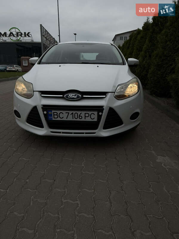 Хэтчбек Ford Focus 2013 в Львове