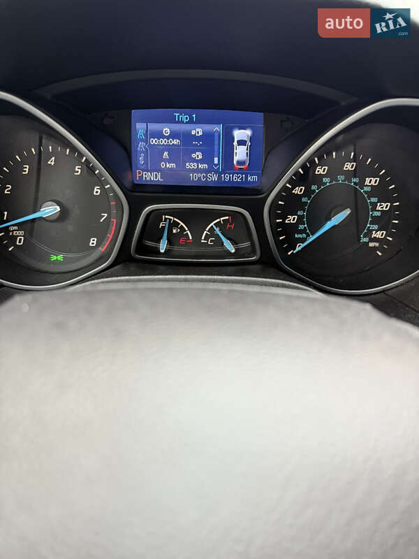 Хэтчбек Ford Focus 2013 в Львове