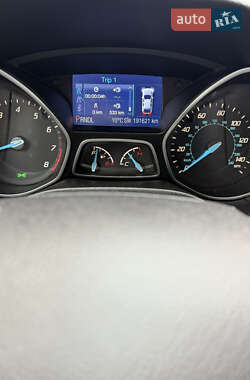 Хэтчбек Ford Focus 2013 в 