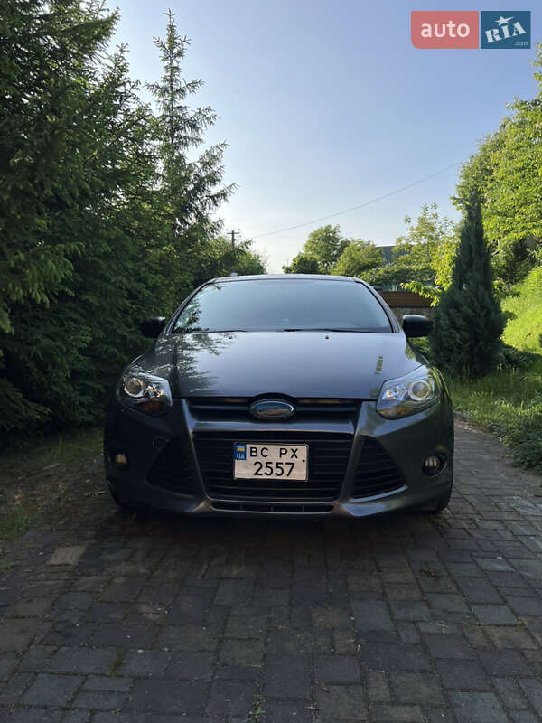 Хетчбек Ford Focus 2012 в Львові