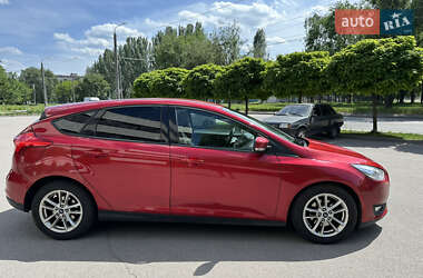 Хэтчбек Ford Focus 2017 в 