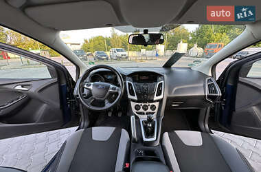 Универсал Ford Focus 2013 в 