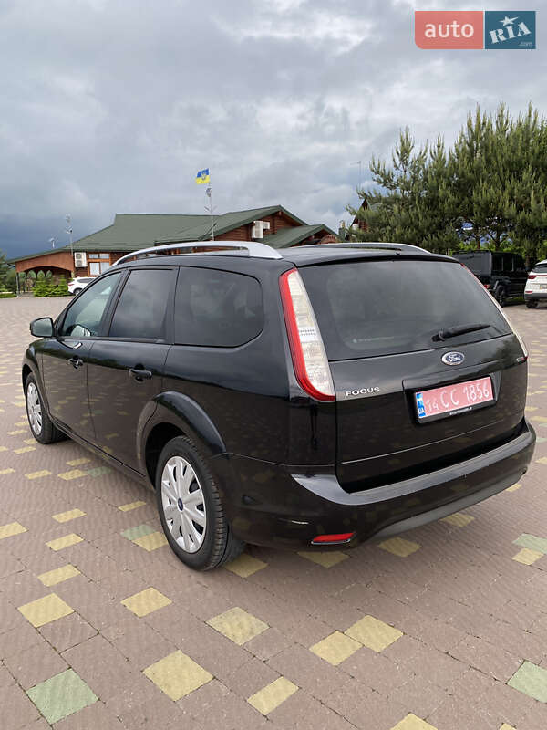 Универсал Ford Focus 2010 в Львове