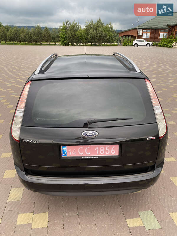 Универсал Ford Focus 2010 в Львове