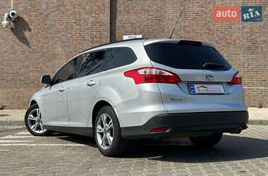 Универсал Ford Focus 2014 в 