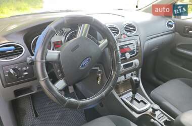 Хэтчбек Ford Focus 2008 в 