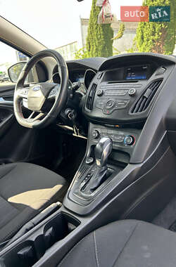 Седан Ford Focus 2016 в 