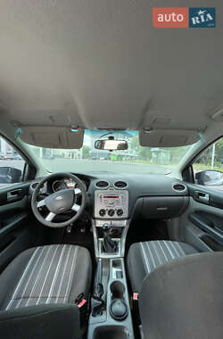 Седан Ford Focus 2008 в 