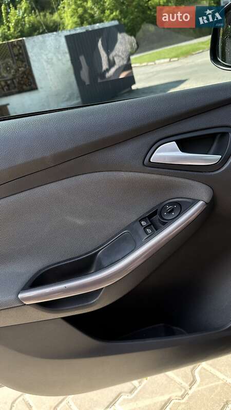 Универсал Ford Focus 2012 в Хмельнике