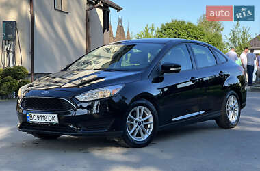 Седан Ford Focus 2016 в 