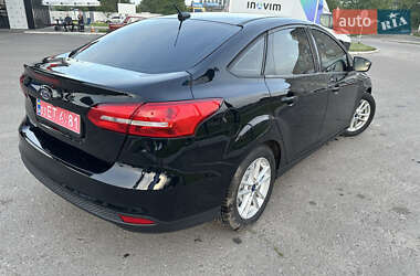Седан Ford Focus 2016 в 