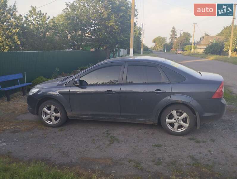Седан Ford Focus 2010 в Карловке фото 3 Седан Ford Focus 2010 в Карловке