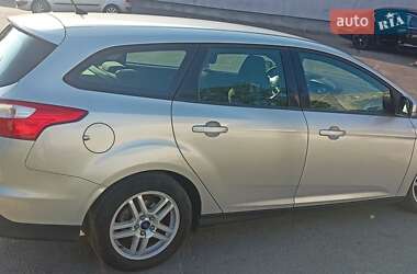 Универсал Ford Focus 2012 в 