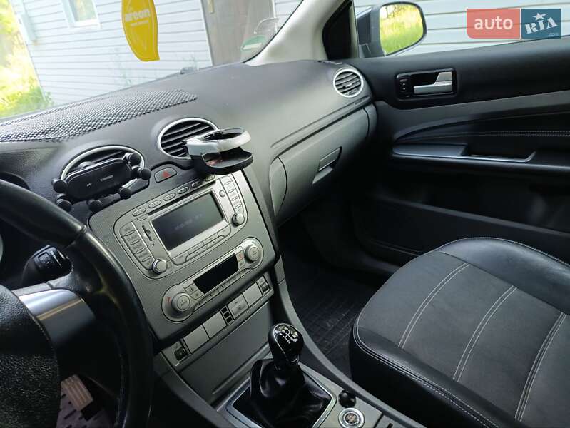 Универсал Ford Focus 2010 в Ивано-Франковске