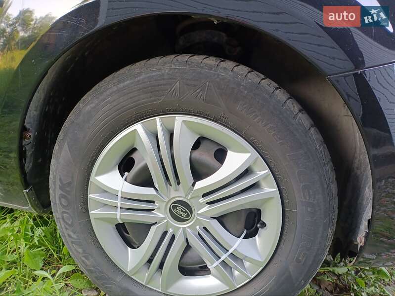 Универсал Ford Focus 2010 в Ивано-Франковске