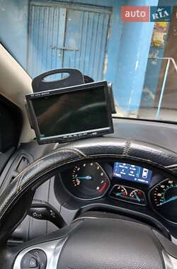 Седан Ford Focus 2014 в 