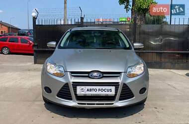 Хетчбек Ford Focus 2014 в 