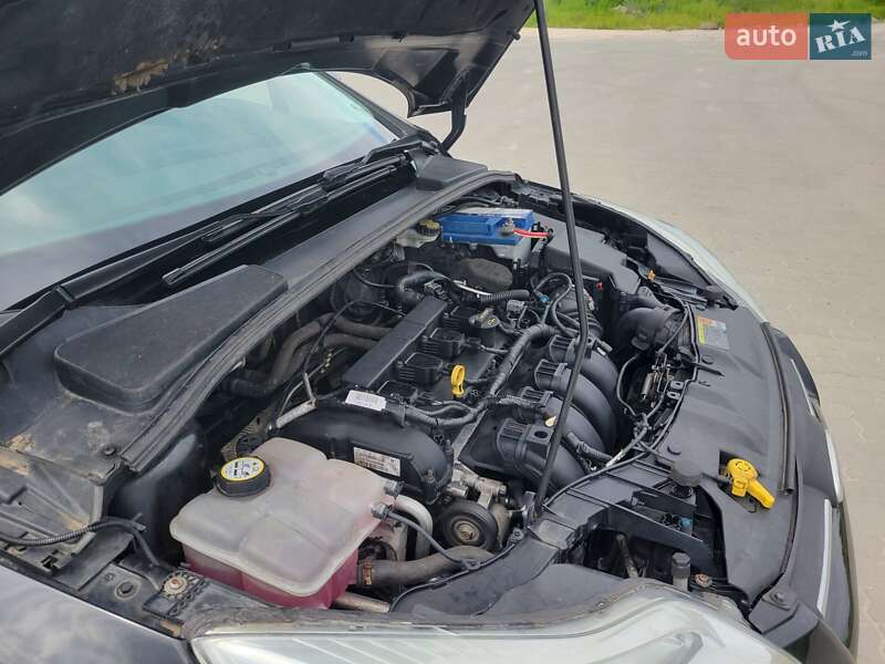 Седан Ford Focus 2012 в Дублянах