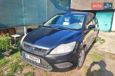 Хэтчбек Ford Focus 2010 в Ракитном