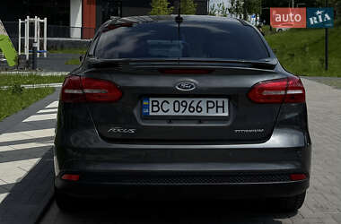 Седан Ford Focus 2017 в 