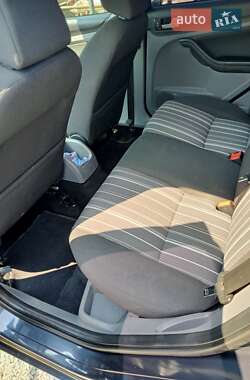 Универсал Ford Focus 2010 в 