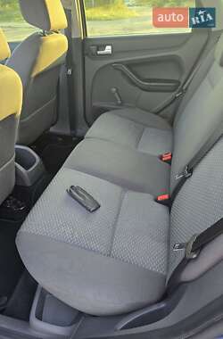 Седан Ford Focus 2006 в 
