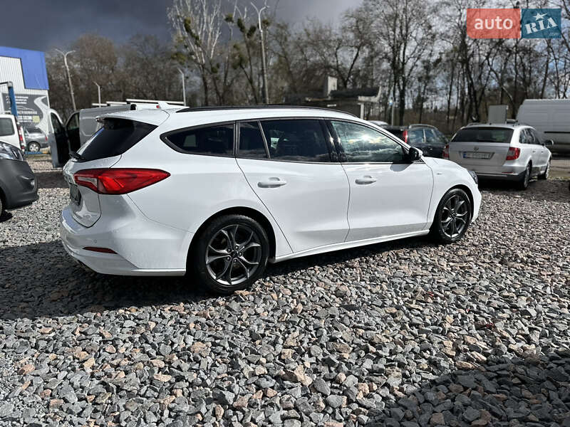 Универсал Ford Focus 2019 в Ровно