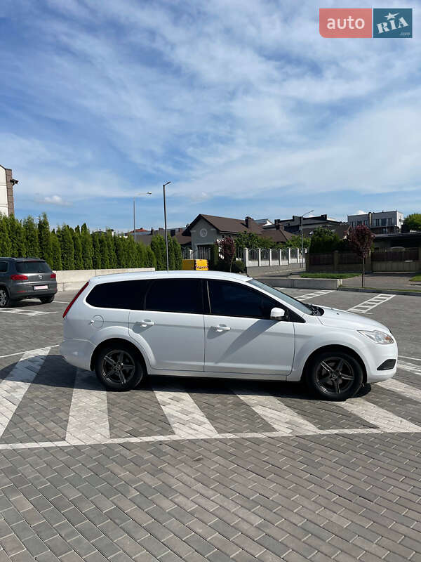 Универсал Ford Focus 2010 в Ровно