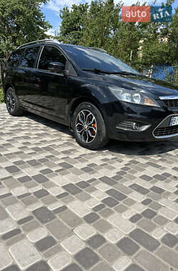 Универсал Ford Focus 2010 в 