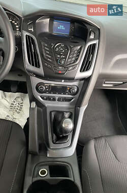 Универсал Ford Focus 2011 в 