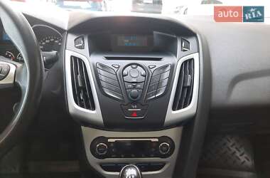 Седан Ford Focus 2013 в 