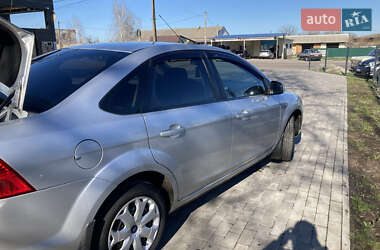 Седан Ford Focus 2011 в 