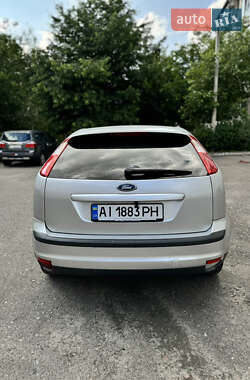 Хэтчбек Ford Focus 2007 в 