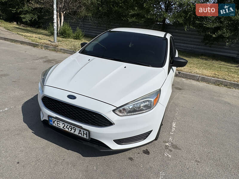 Седан Ford Focus 2017 в Днепре