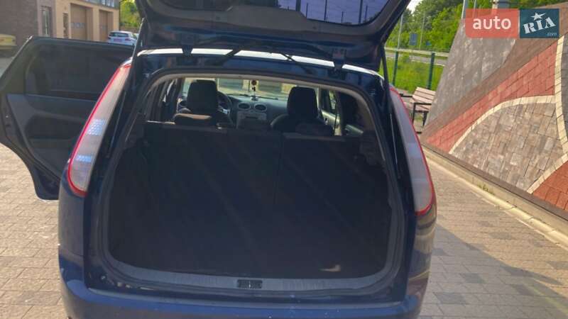 Универсал Ford Focus 2010 в Ровно фото 6 Универсал Ford Focus 2010 в Ровно