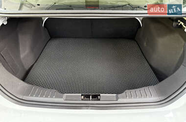 Седан Ford Focus 2012 в 
