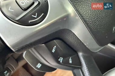 Седан Ford Focus 2012 в 