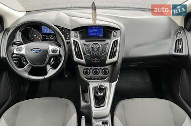 Универсал Ford Focus 2012 в 