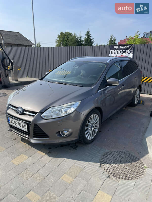Универсал Ford Focus 2011 в 