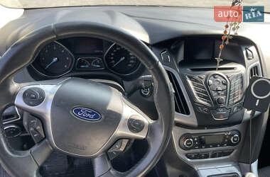 Универсал Ford Focus 2011 в 