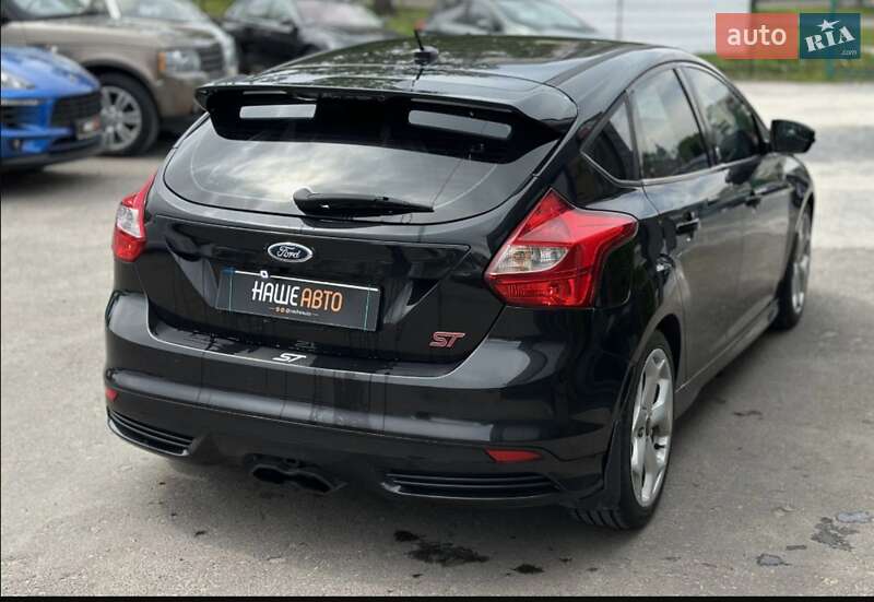Хэтчбек Ford Focus 2014 в Шептицькому