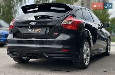Хэтчбек Ford Focus 2014 в 