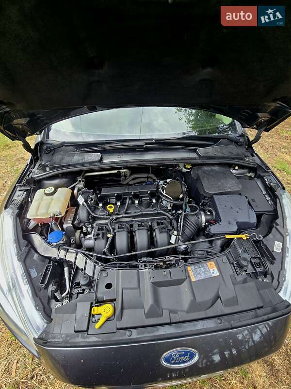 Хетчбек Ford Focus 2015 в Дніпрі