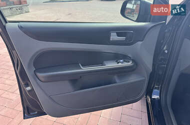Универсал Ford Focus 2009 в 