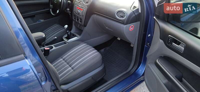 Универсал Ford Focus 2008 в Дубно